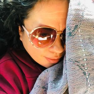 Meet your Posher, Carmen